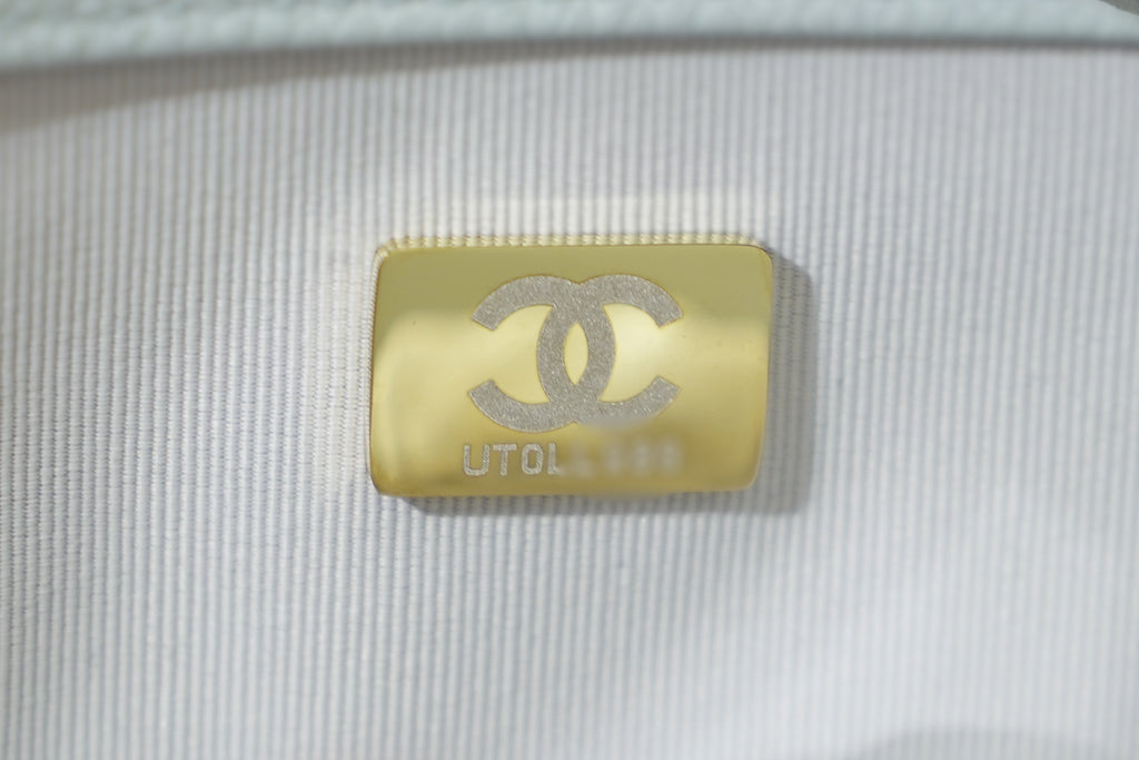 Chanel | Classic Flap Bag – Leather – Light Blue – Gold Hardware