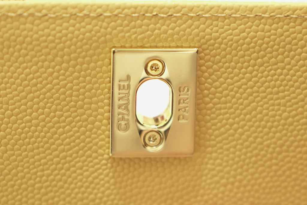 Chanel | Coco Mini – Caviar Leather – Beige – Gold Hardware