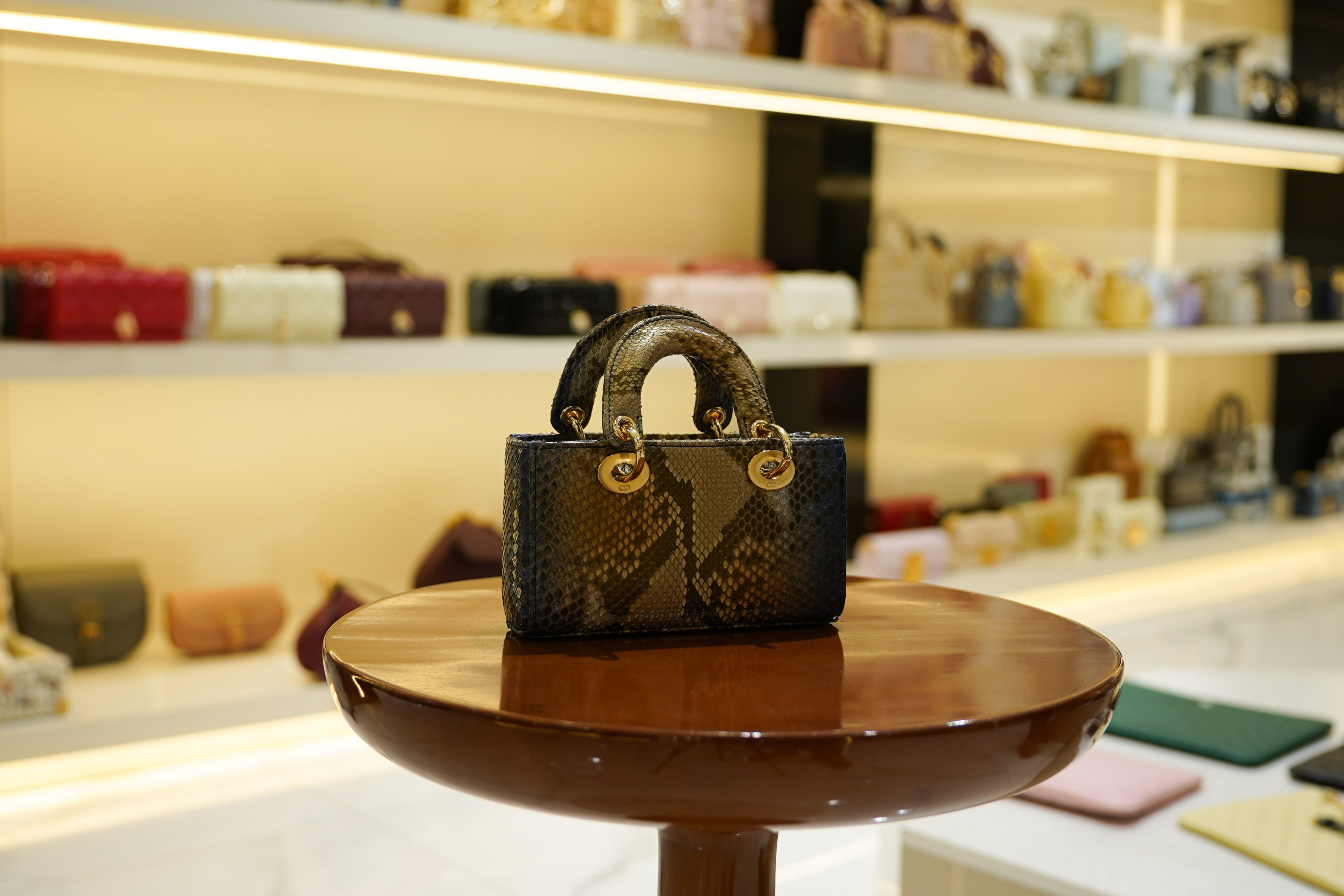 Dior | Sac D-Joy – Cuir – Noir – Quincaillerie Dorée