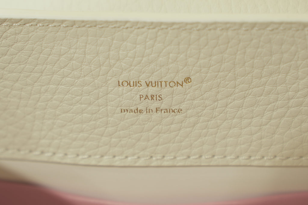 Louis Vuitton | Capucines – Leather – White – Gold Hardware