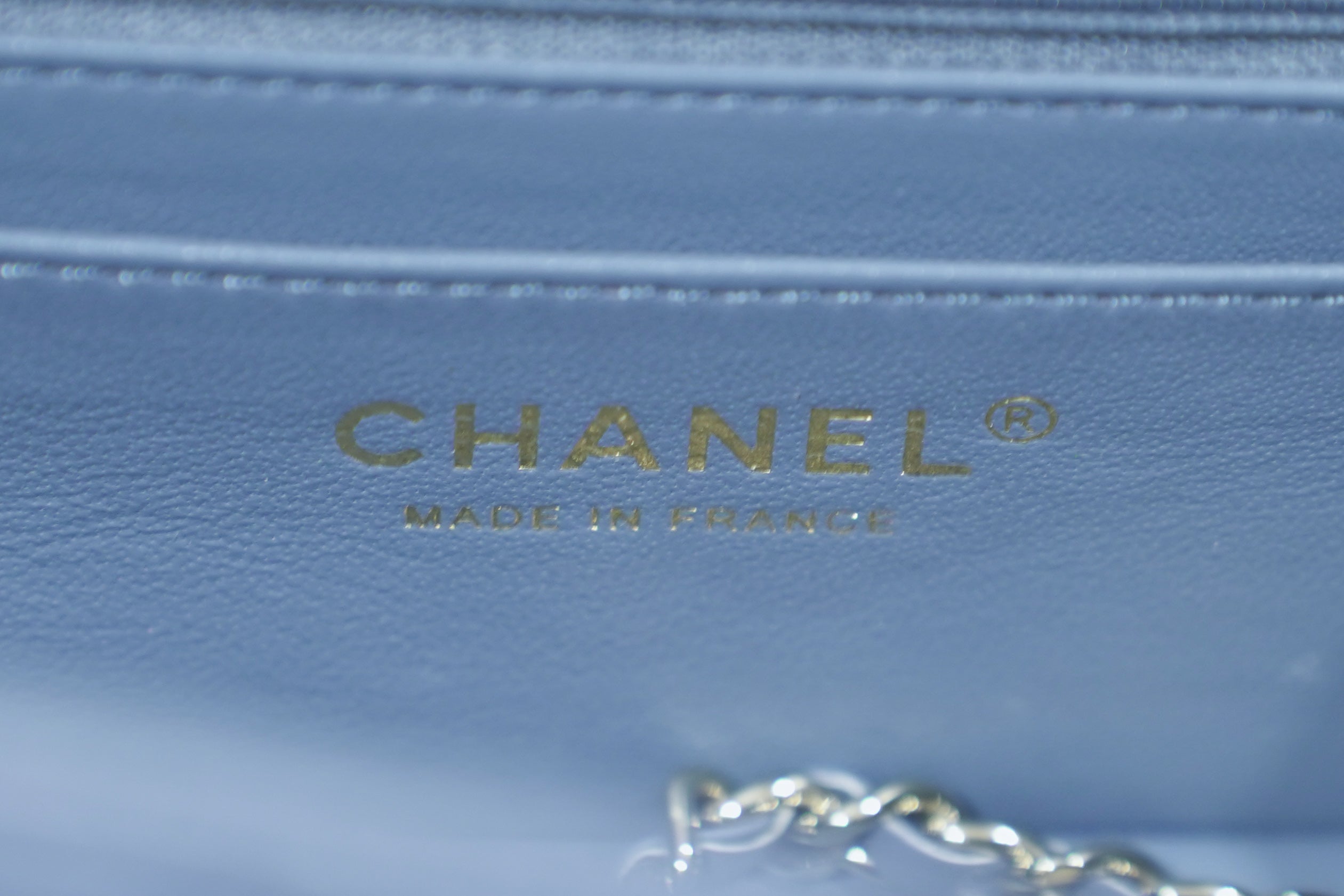Chanel | Box Bag – Medium – Lambskin – Blue – Gold Hardware