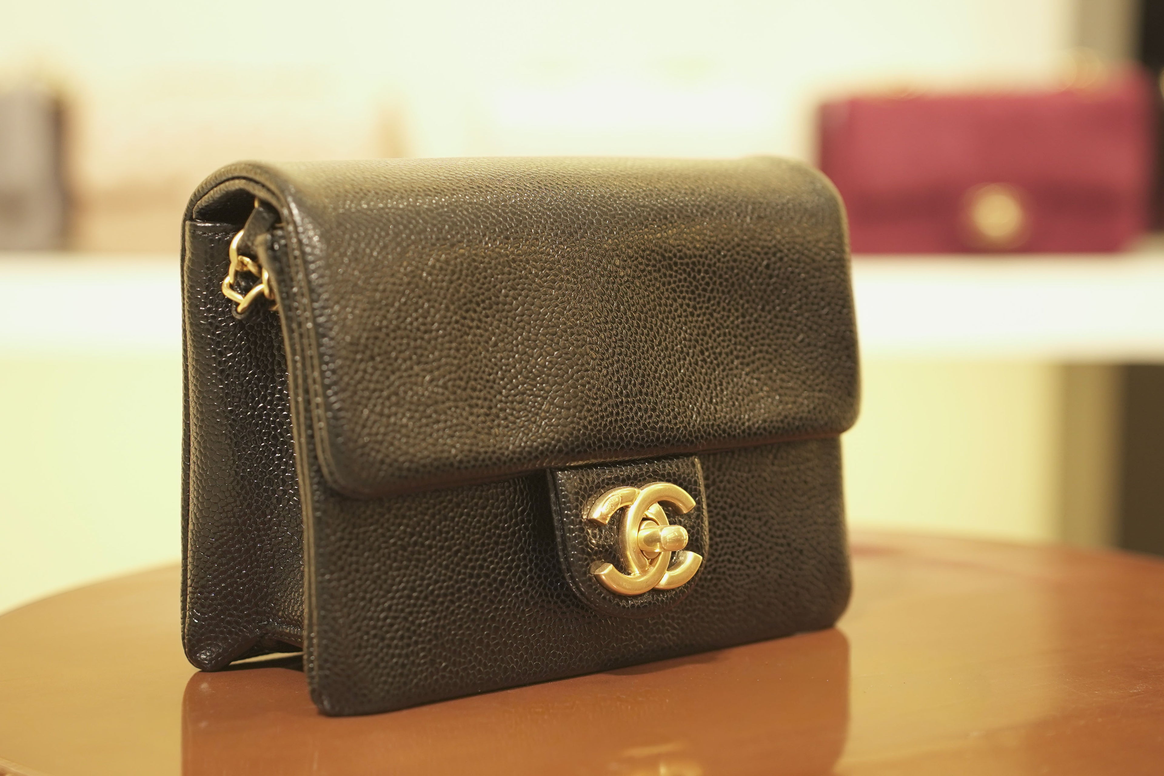 Chanel | Classic Flap Bag Mini – Caviar Leather – Black – Gold Hardware