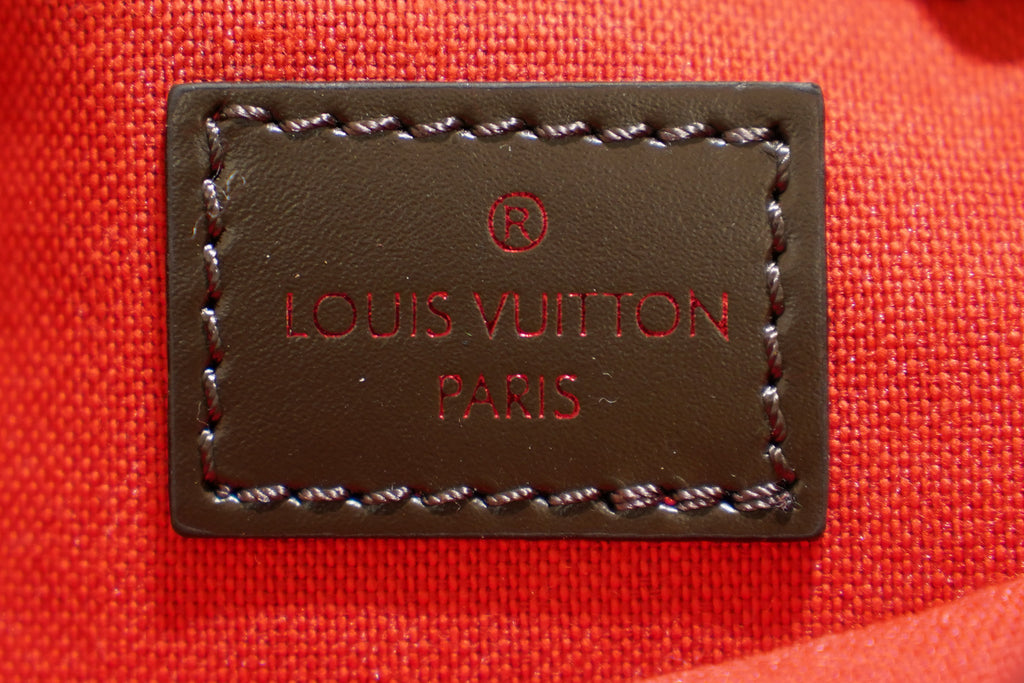 Louis Vuitton | Pochette Métis – Canvas – Damier Ebene – Gold Hardware