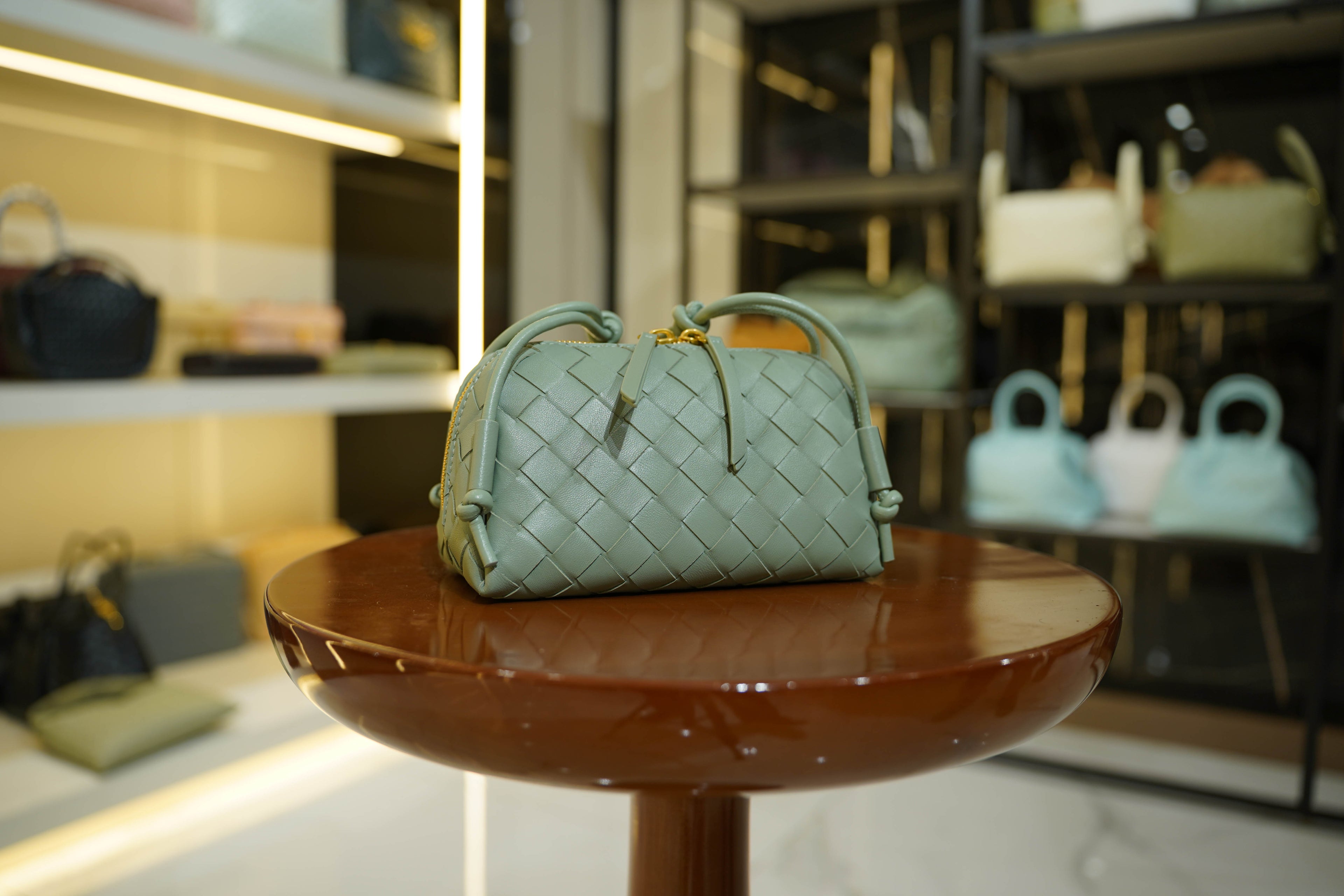 Bottega Veneta | Concert Pouch – Nappa Leather – Green – Gold Hardware