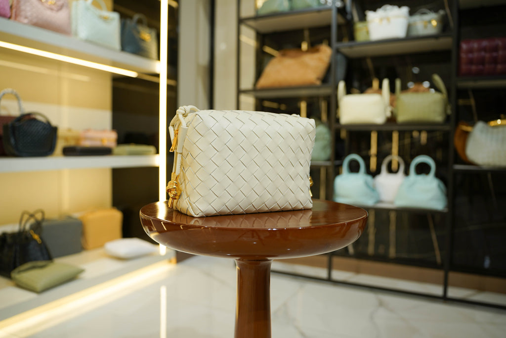 Bottega Veneta | Jodie – Intrecciato – Avorio – Gold Hardware