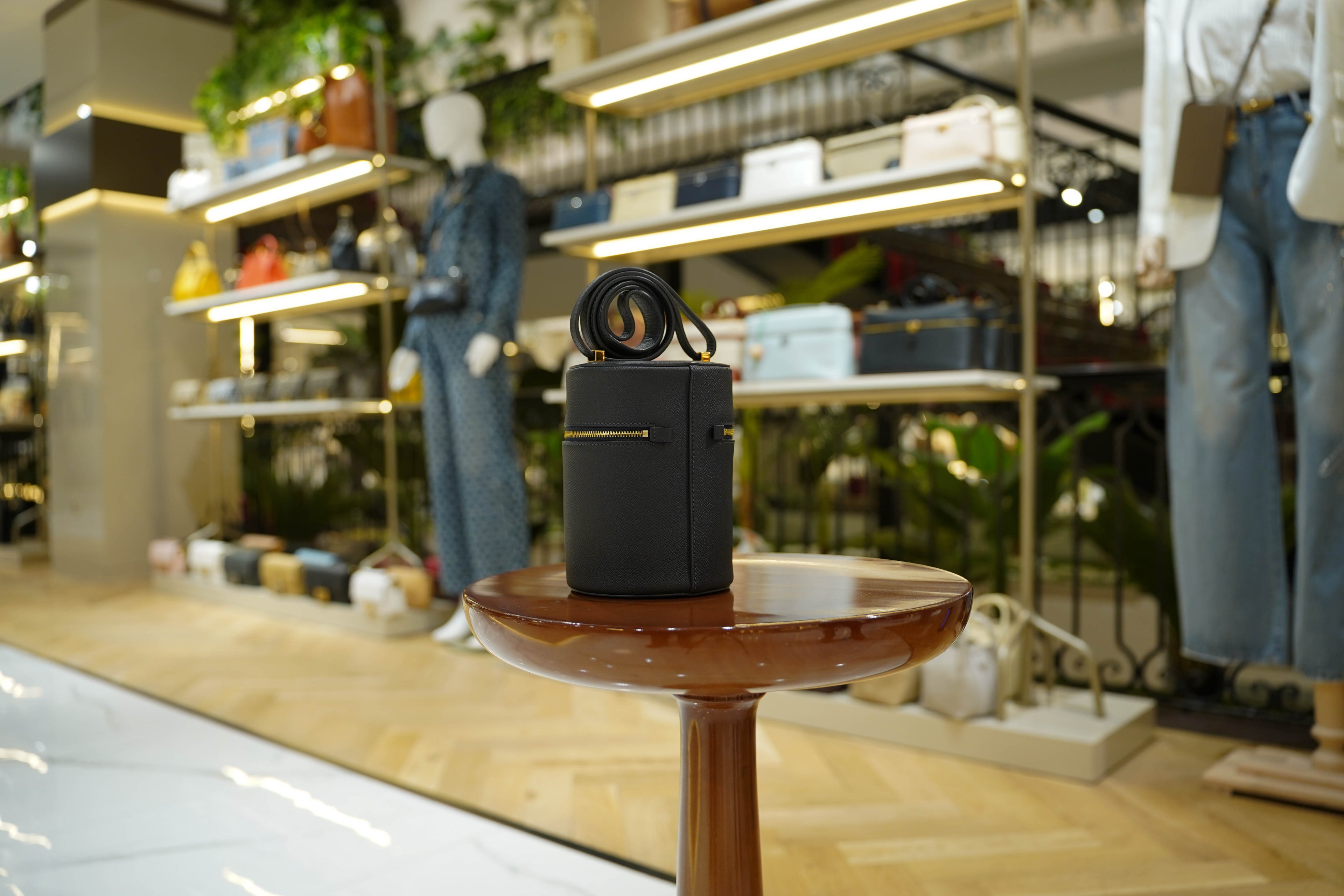 Loro Piana | Extra-Case – Leather – Black – Gold Hardware
