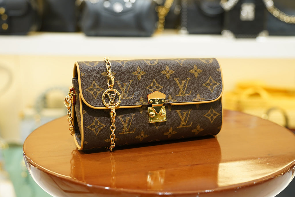Louis Vuitton | Twist – Canvas – Brown – Gold Hardware