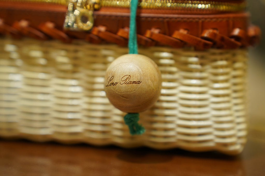 Loro Piana | Extra-Pocket-L19 – Wicker – Natural – Gold Hardware