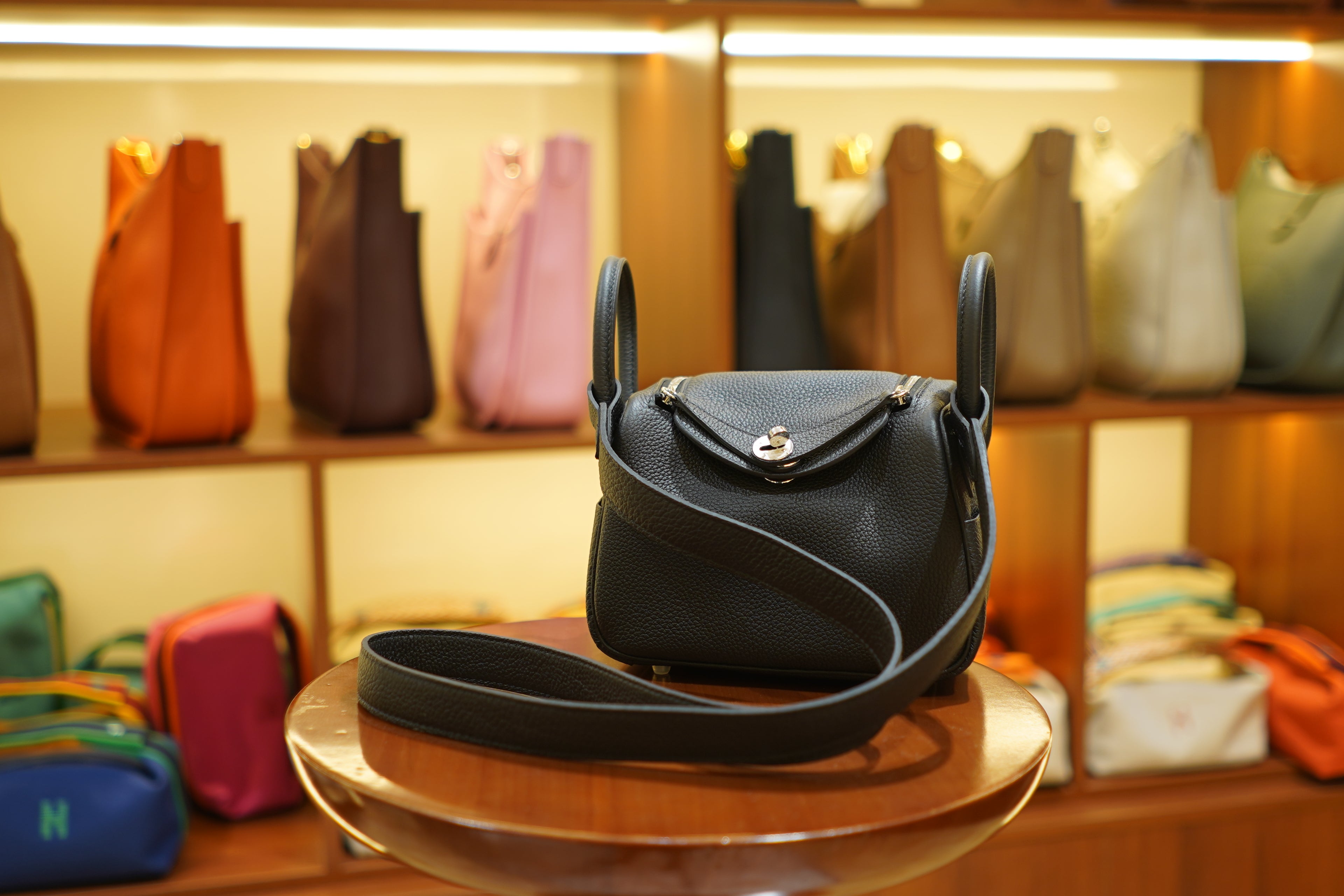 Hermes | Lindy Mini – Leather – Black – Silver Hardware