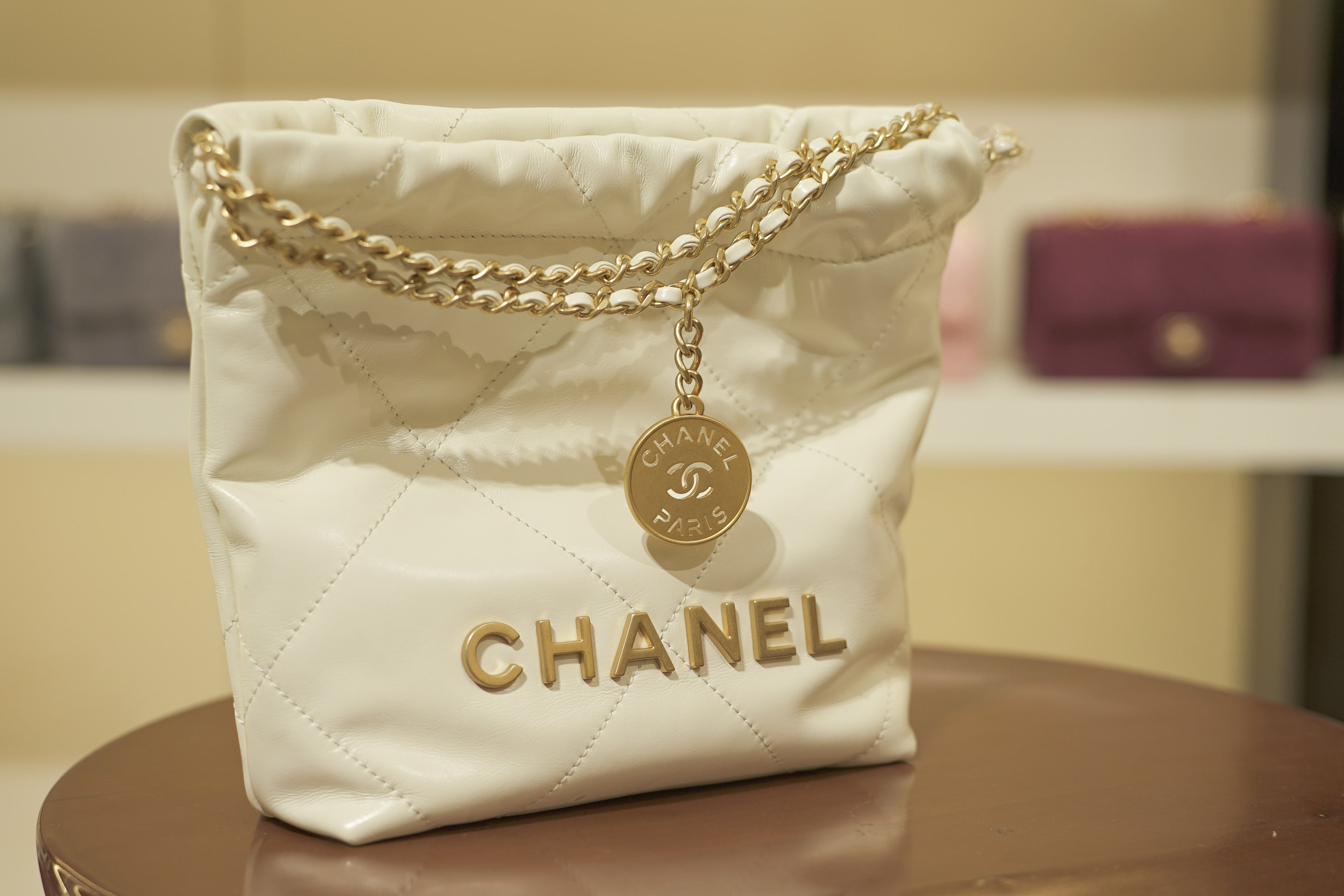 Chanel | Mini Flap Bag – Lambskin – White – Gold Hardware