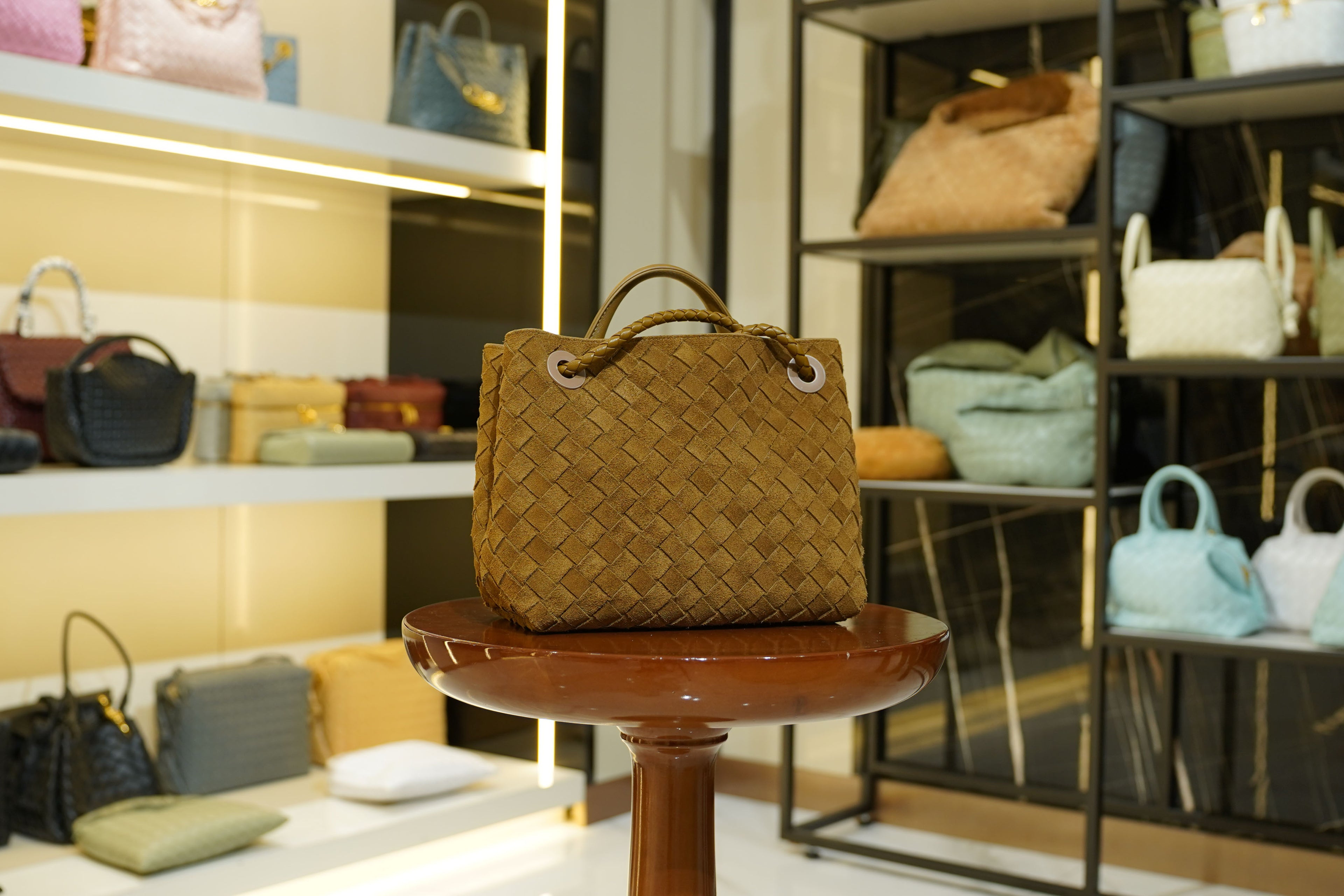 Bottega Veneta | Andiamo – Suede – Brown – Gold Hardware