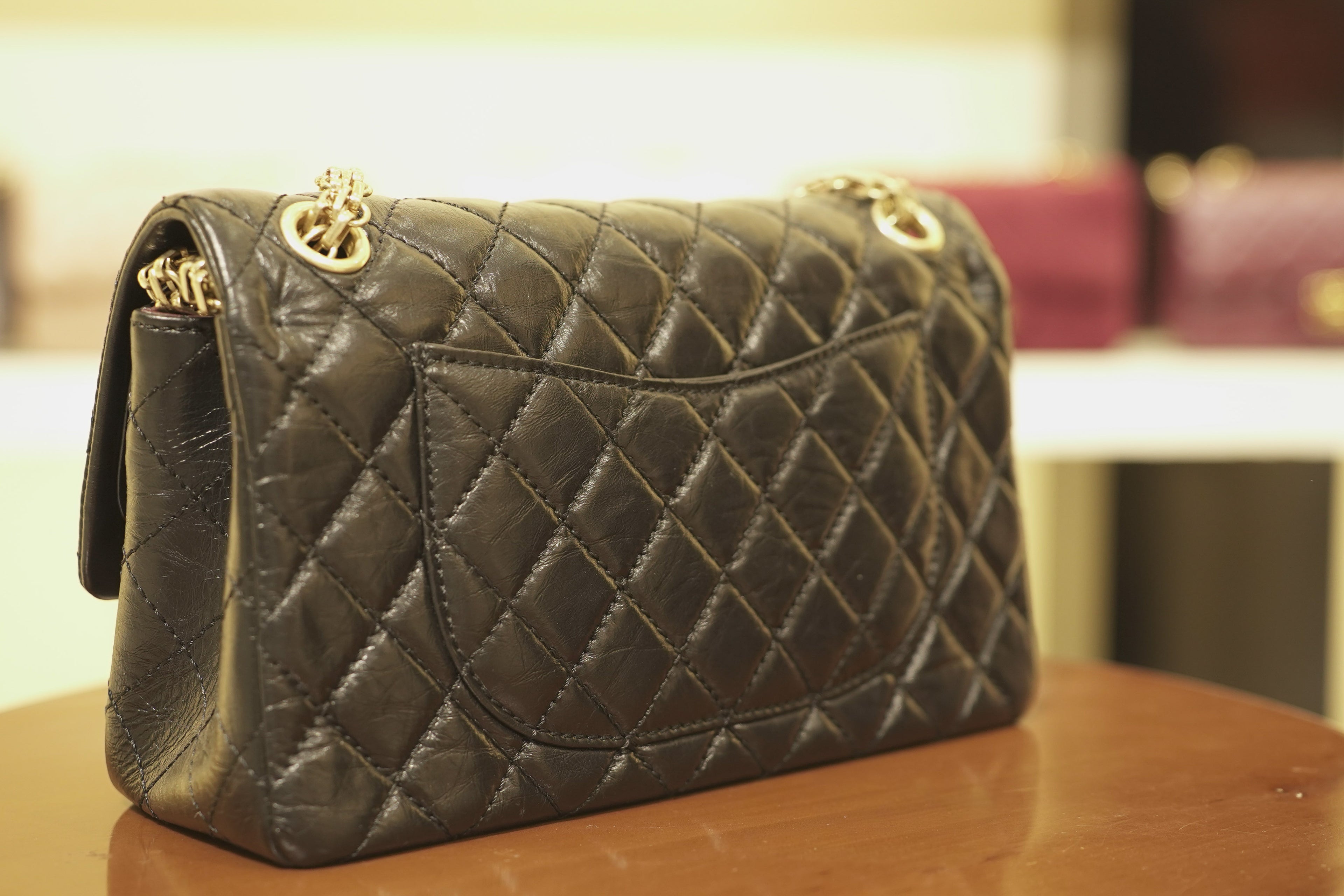 Chanel | Reissue 2.55 – Lambskin – Black – Gold Hardware
