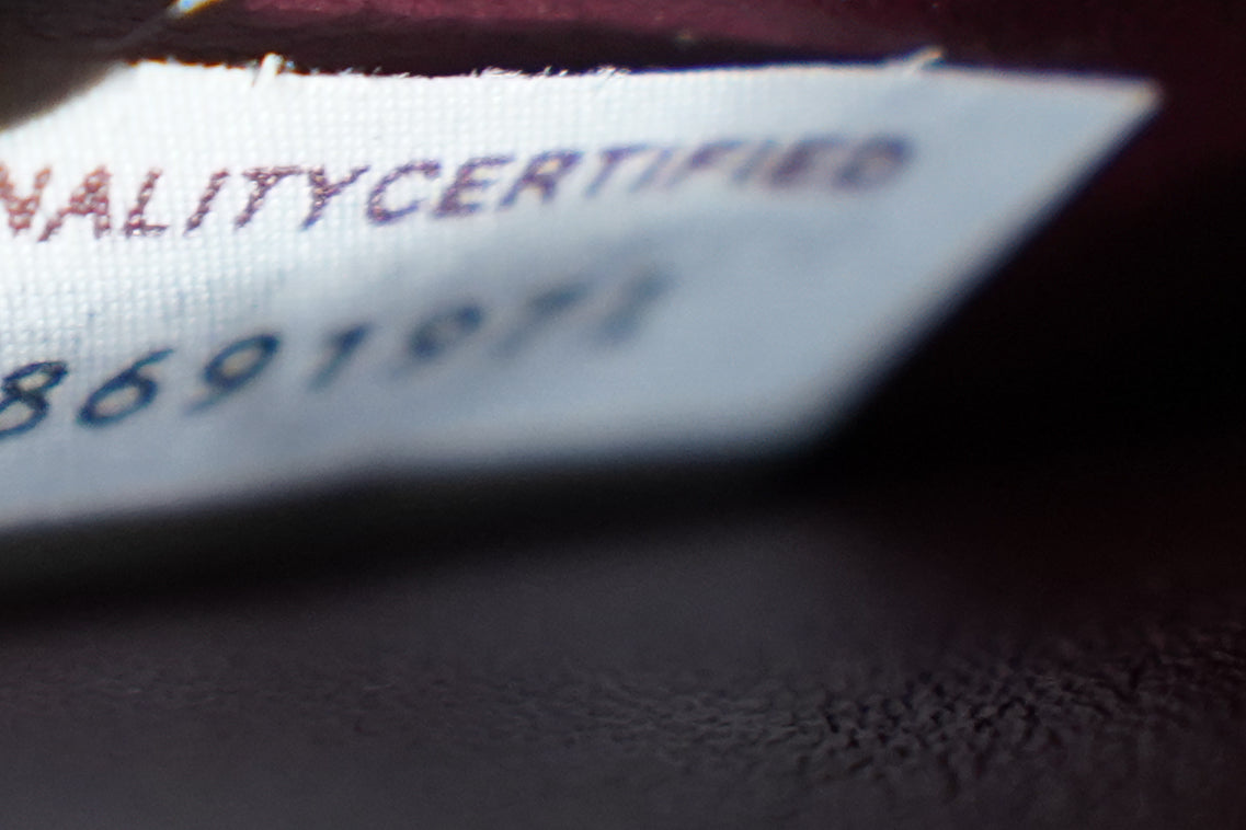 Bottega Veneta | Andiamo Clutch Long – Intrecciato – Bordeaux – Gold Hardware