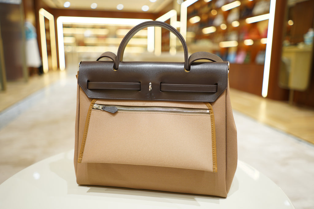 Hermes | Herbag Medium – Canvas – Beige – Gold Hardware