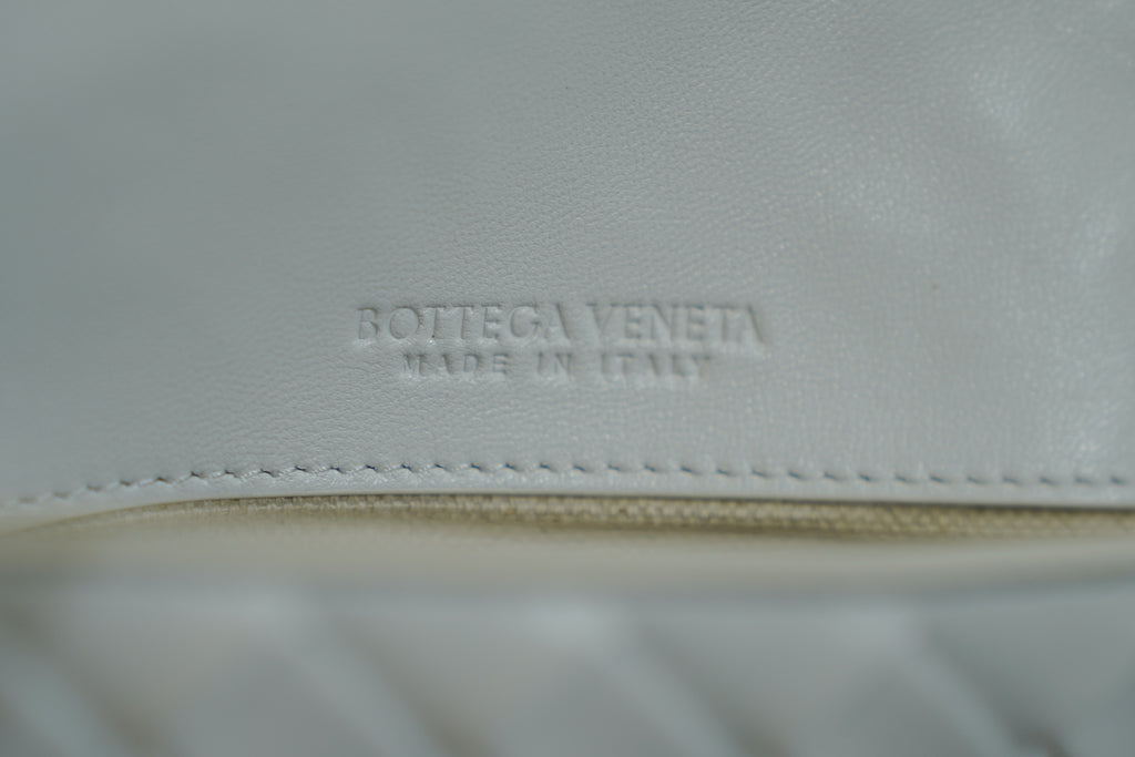 Bottega Veneta | Cobble-Messenger – Leather – White – Silver Hardware