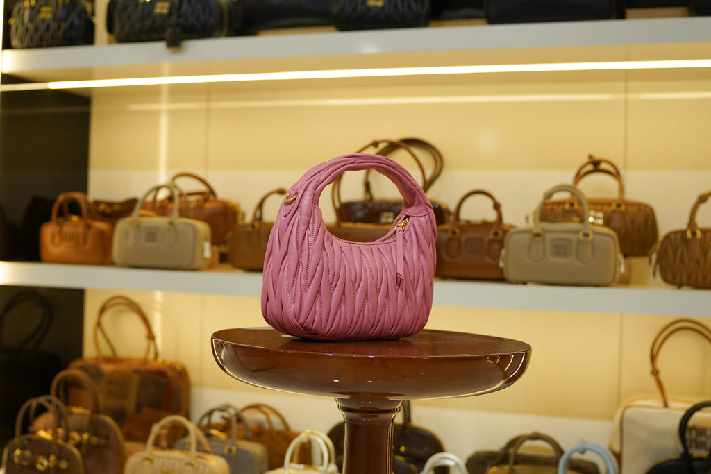 Miu Miu | Wander-Matelasse – Leather – Pink – Gold Hardware