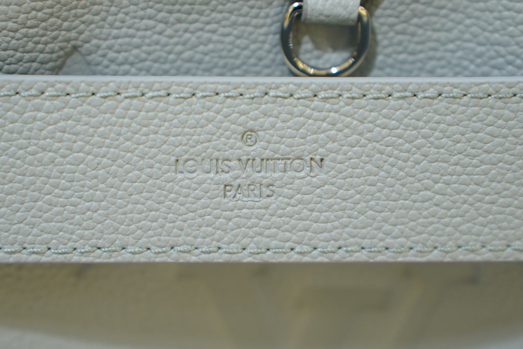 Louis Vuitton | Hobo Bag – Leather – Bleu Ciel – Silver Hardware