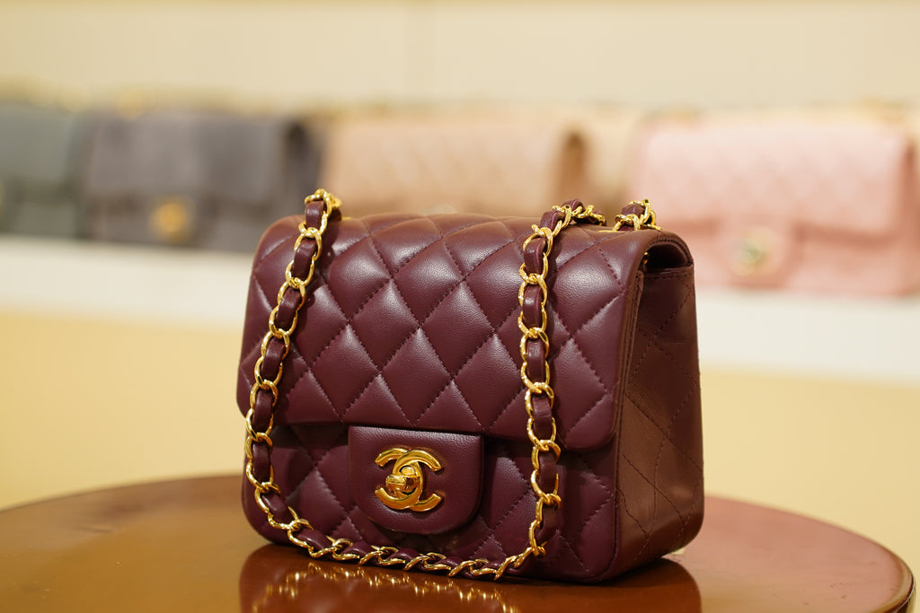 Chanel | Square Mini Flap Bag – Leather – Burgundy – Gold Hardware