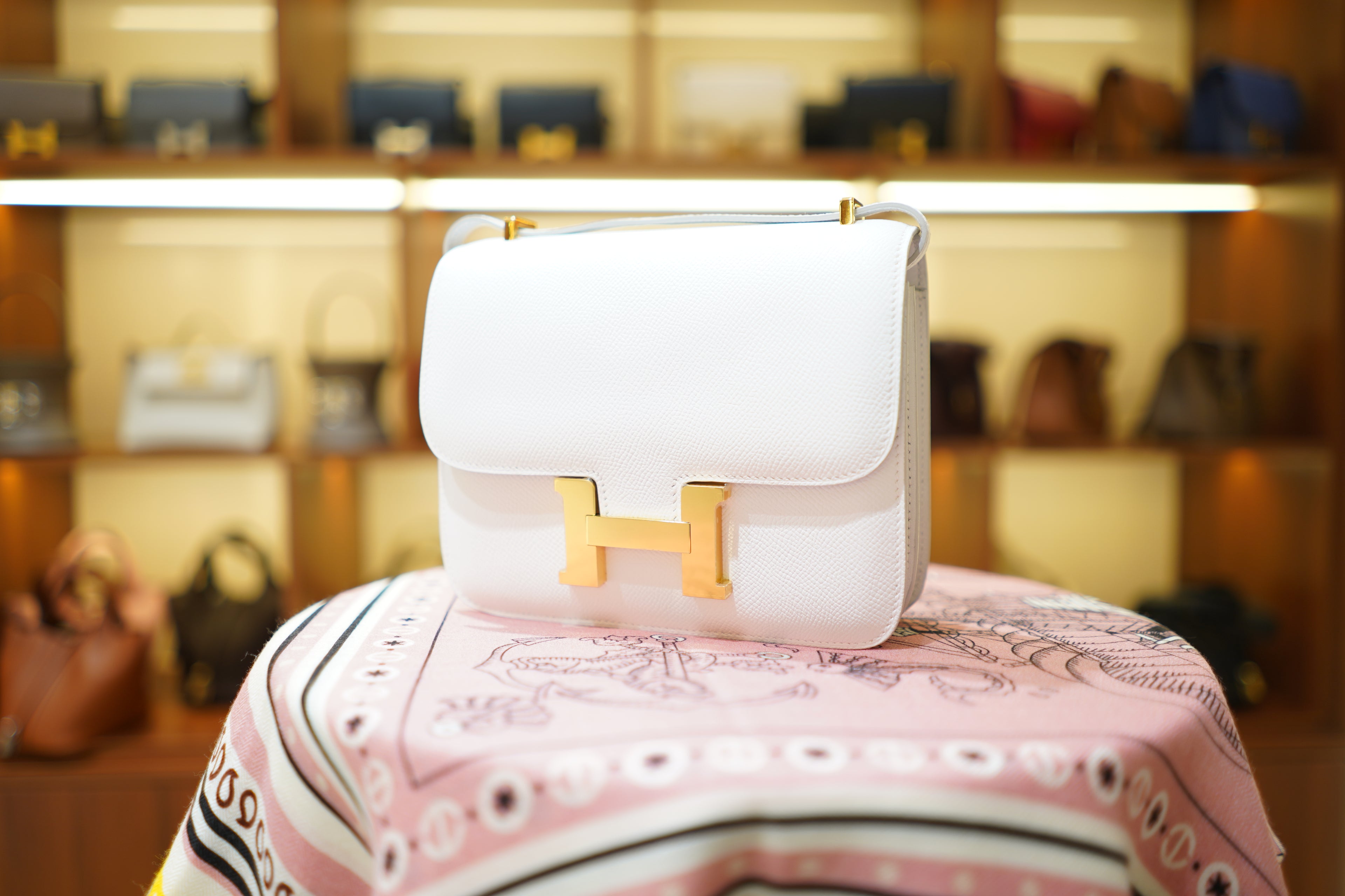 Hermes | Constance – Epsom – White – Gold Hardware