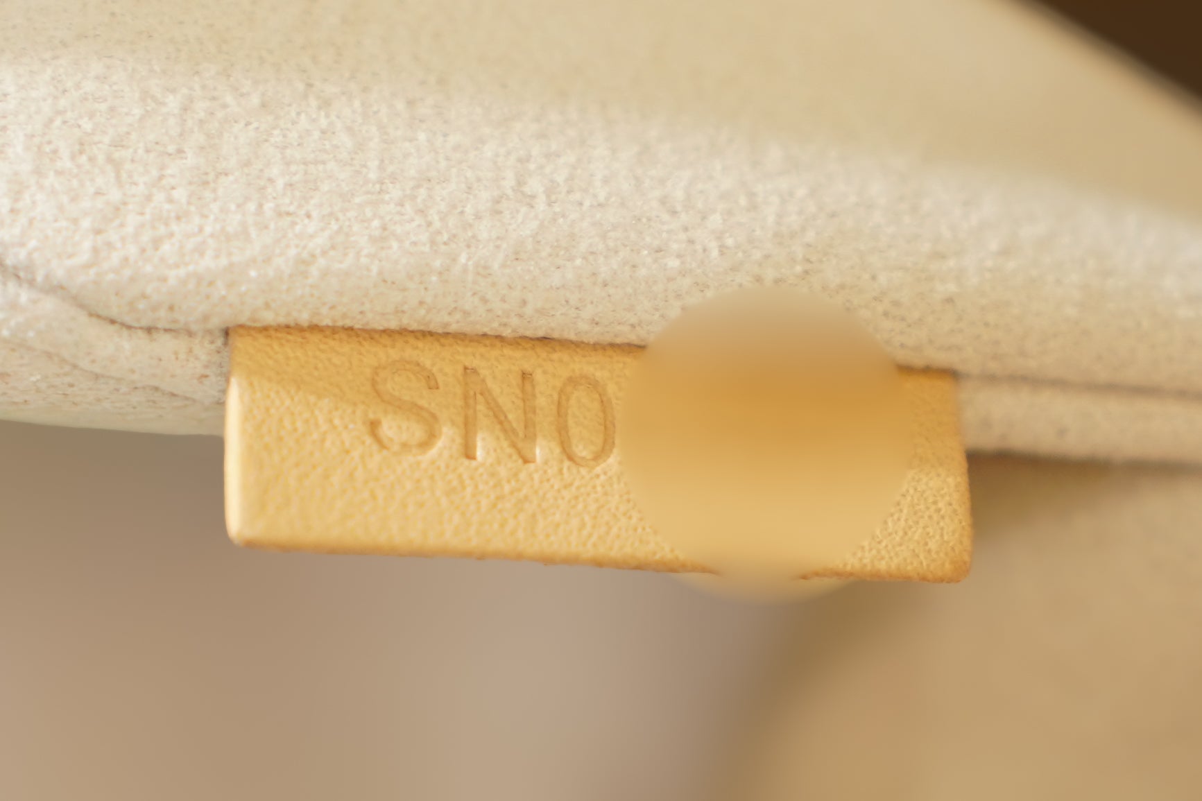 Louis Vuitton | Neverfull – Canvas – Cream – Gold Hardware