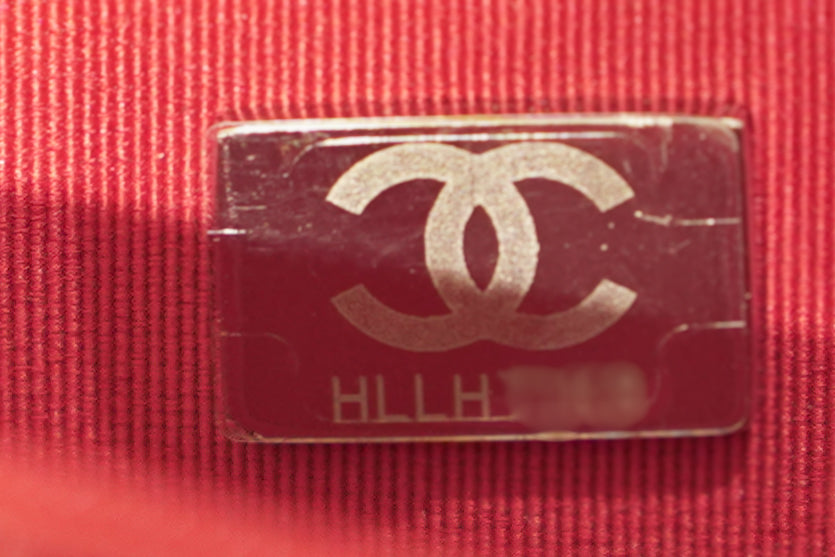 Chanel | Wallet on Chain – Lambskin – Red – Silver Hardware