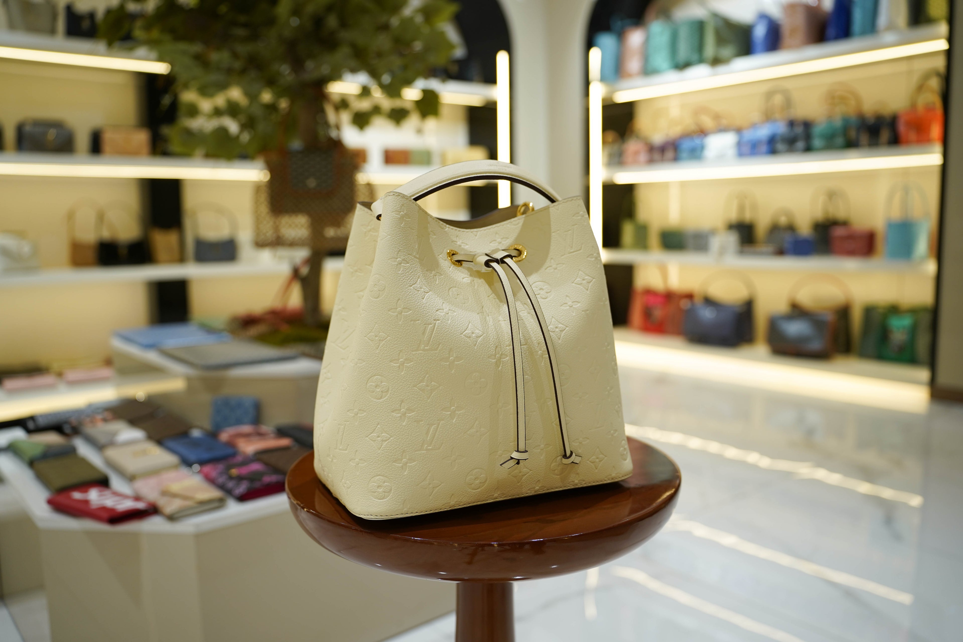 Louis Vuitton | Noé – Monogram Empreinte – Cream – Gold Hardware