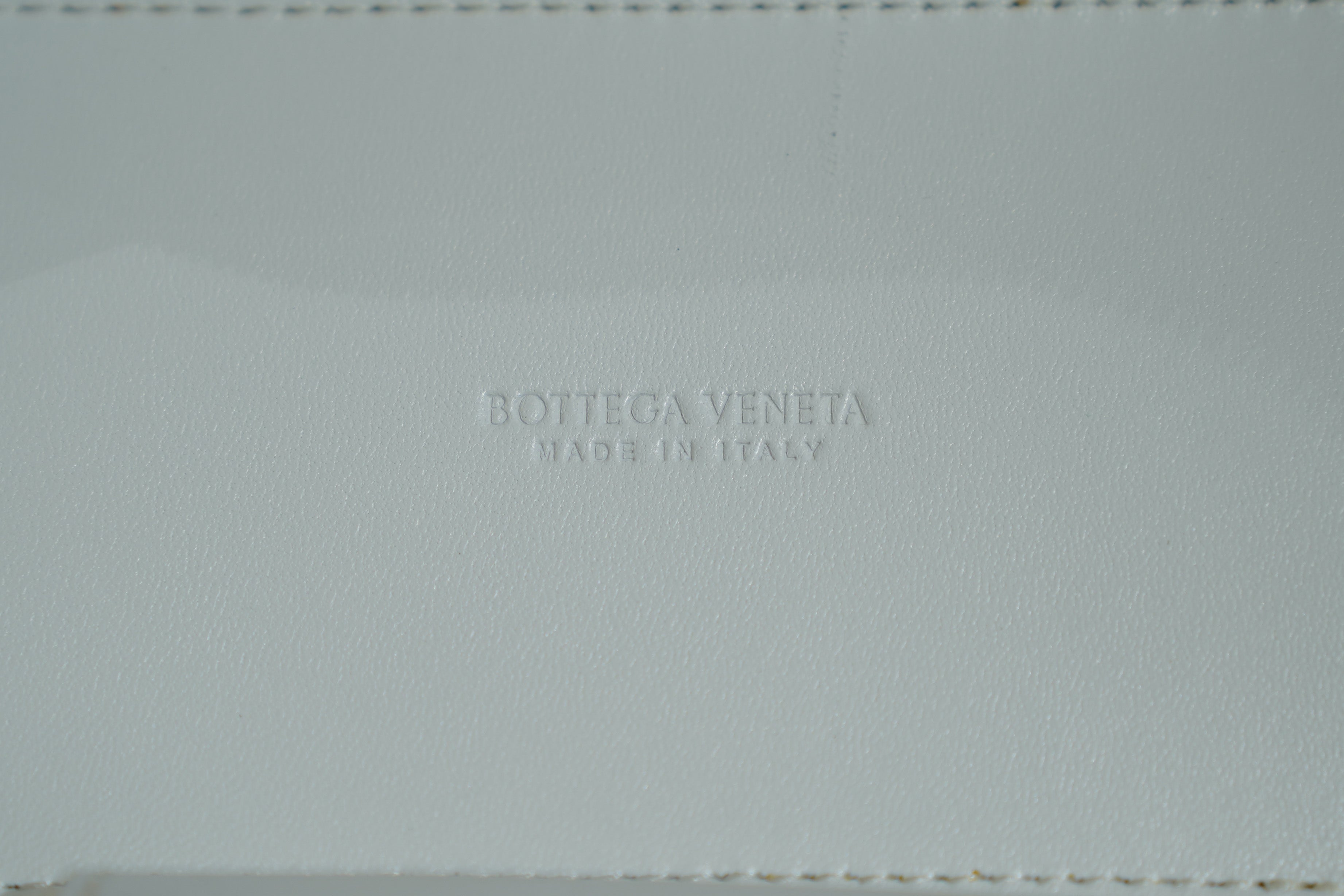 Bottega Veneta | Bang-Bang (Mini) – Leather – White – Gold Hardware