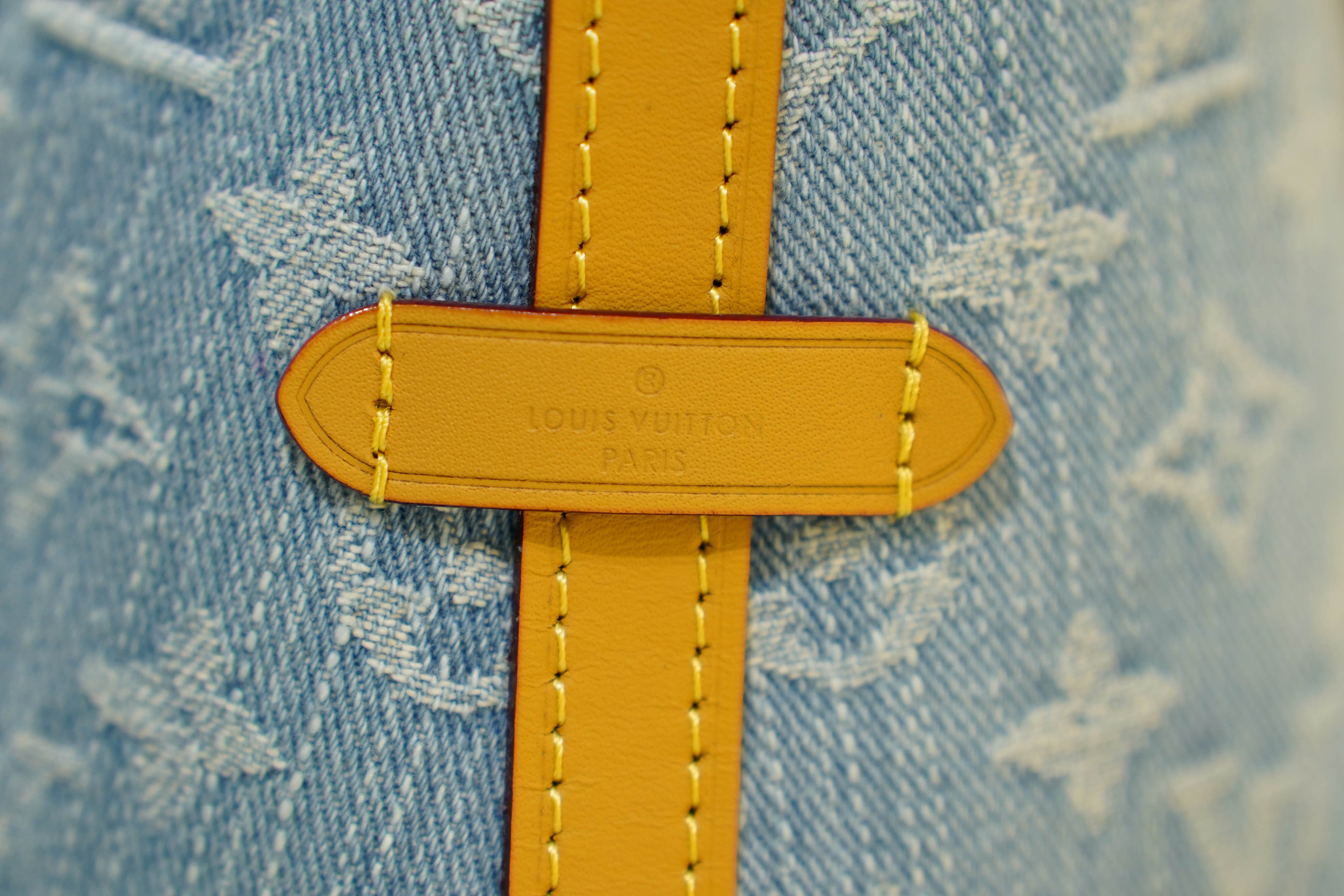 Louis Vuitton | Neverfull – Denim – Blue – Gold Hardware