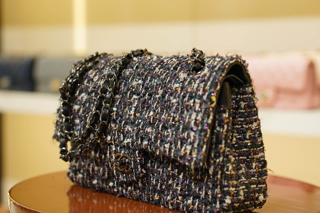 Chanel | Classic Flap Bag – Medium – Tweed – Multicolor – Black Hardware