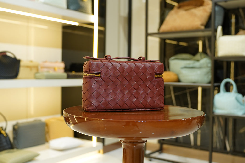 Bottega Veneta | Bang-Bang – Leather – Burgundy – Gold Hardware