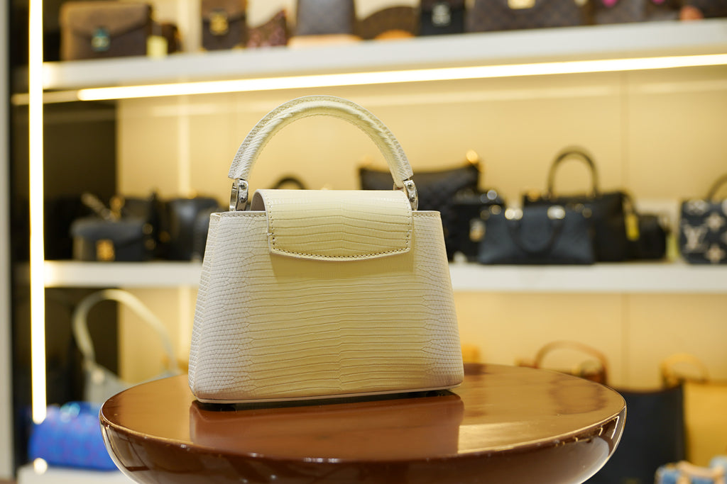 Louis Vuitton | Capucines Medium – Leather – Cream – Silver Hardware