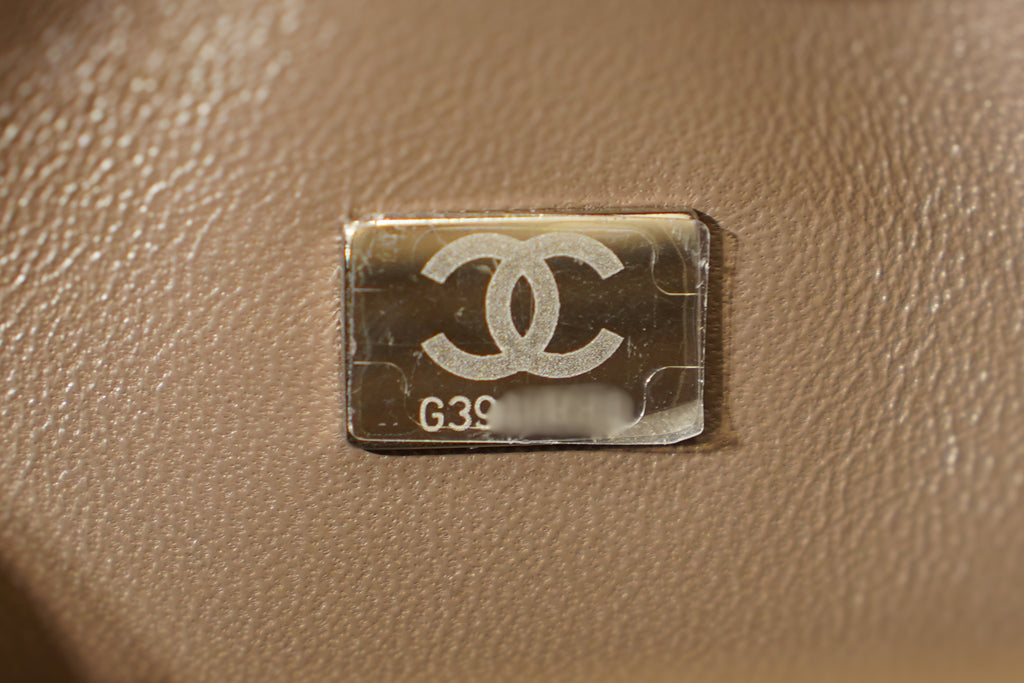 Chanel | Square Mini Flap Bag – Lambskin – Taupe – Silver Hardware