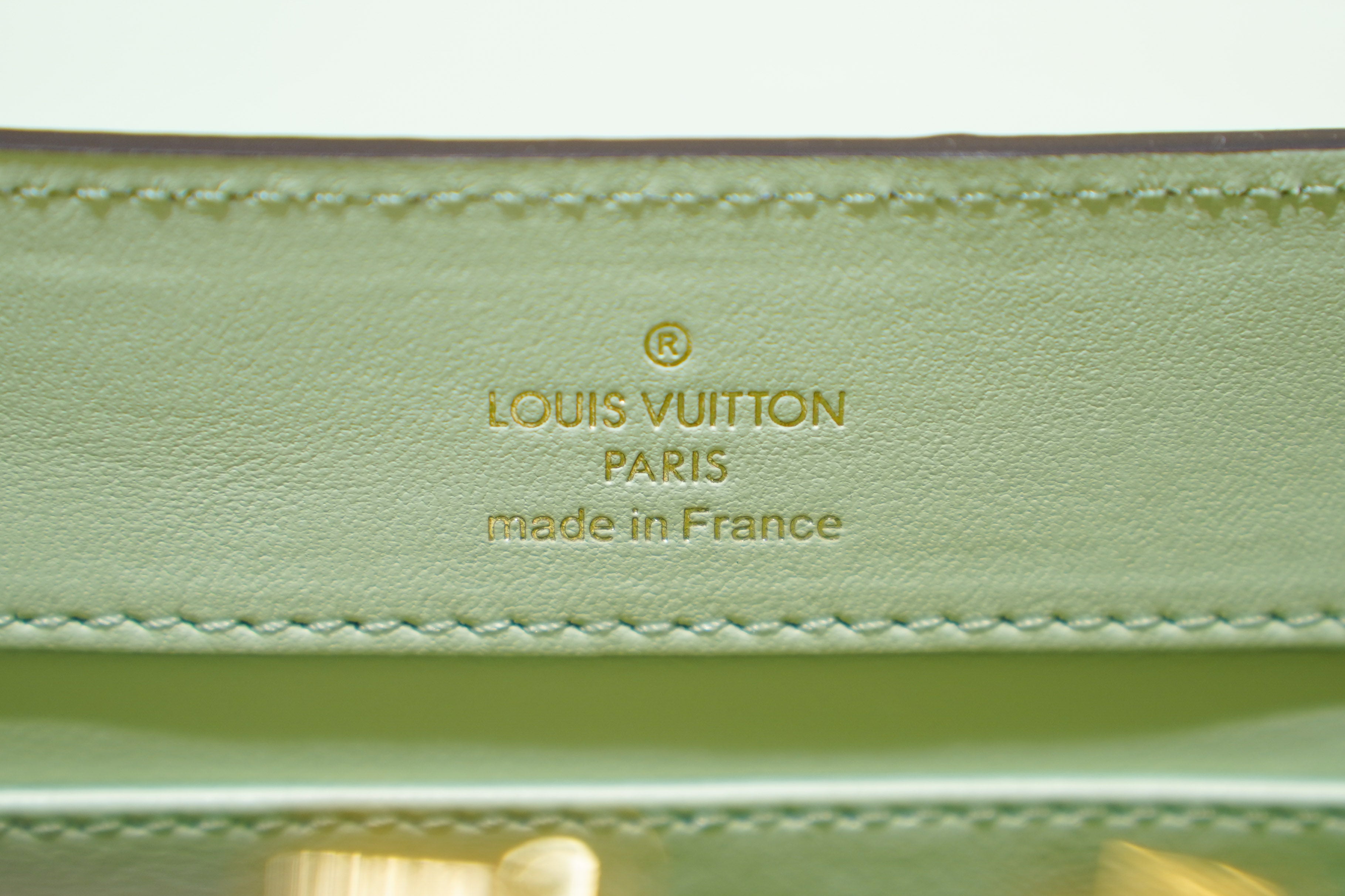 Louis Vuitton | Capucines Medium – Leather – Green – Gold Hardware