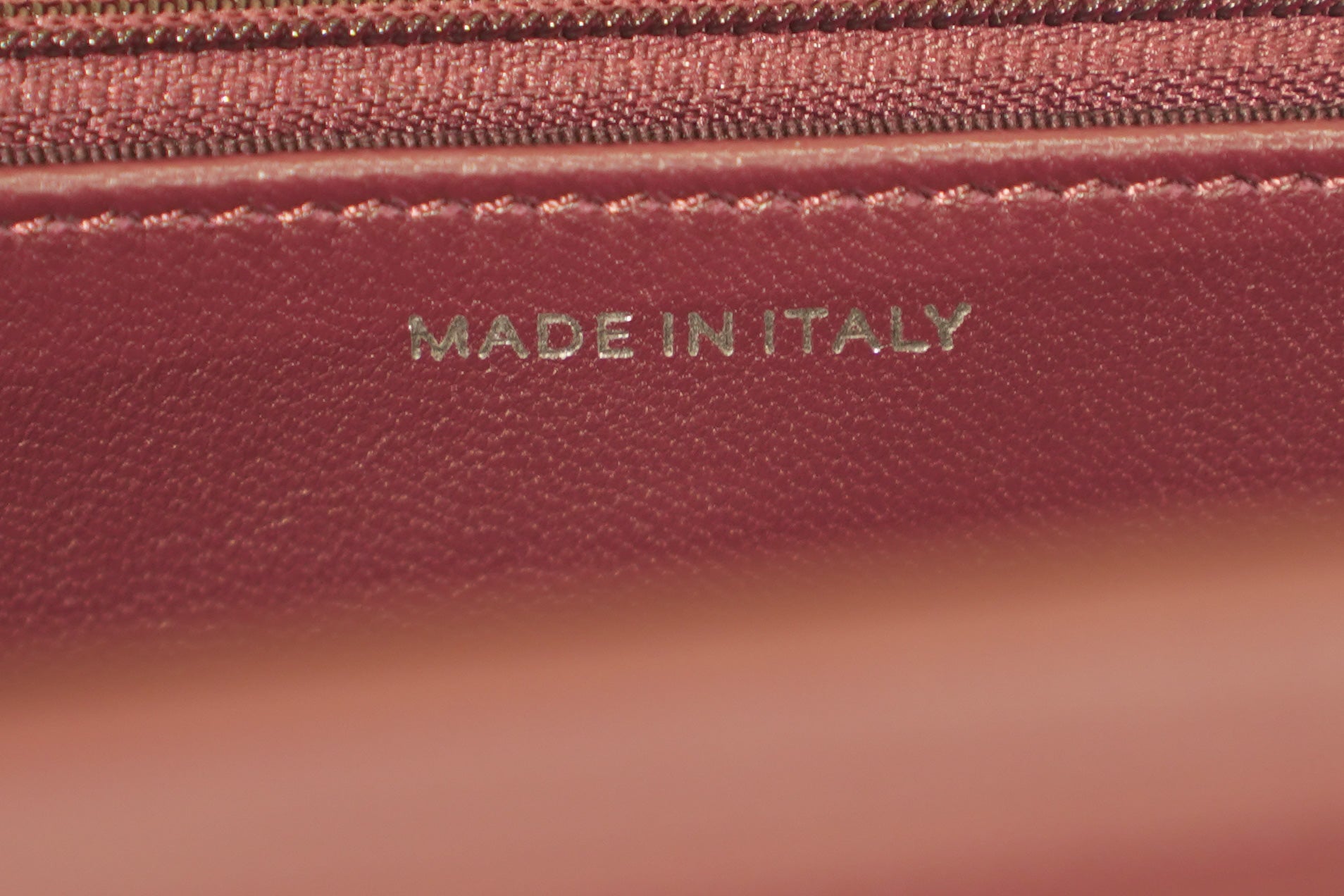 Chanel | Wallet on Chain – Lambskin – Burgundy – Silver Hardware