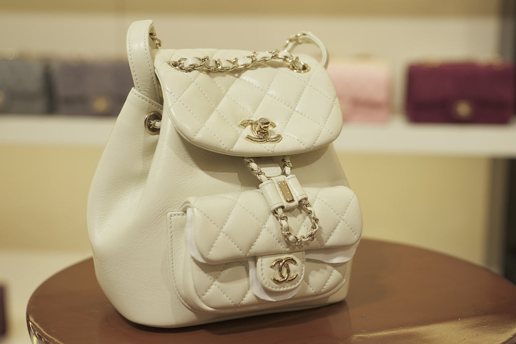 Chanel | Duma Bag – Leather – White – Gold Hardware