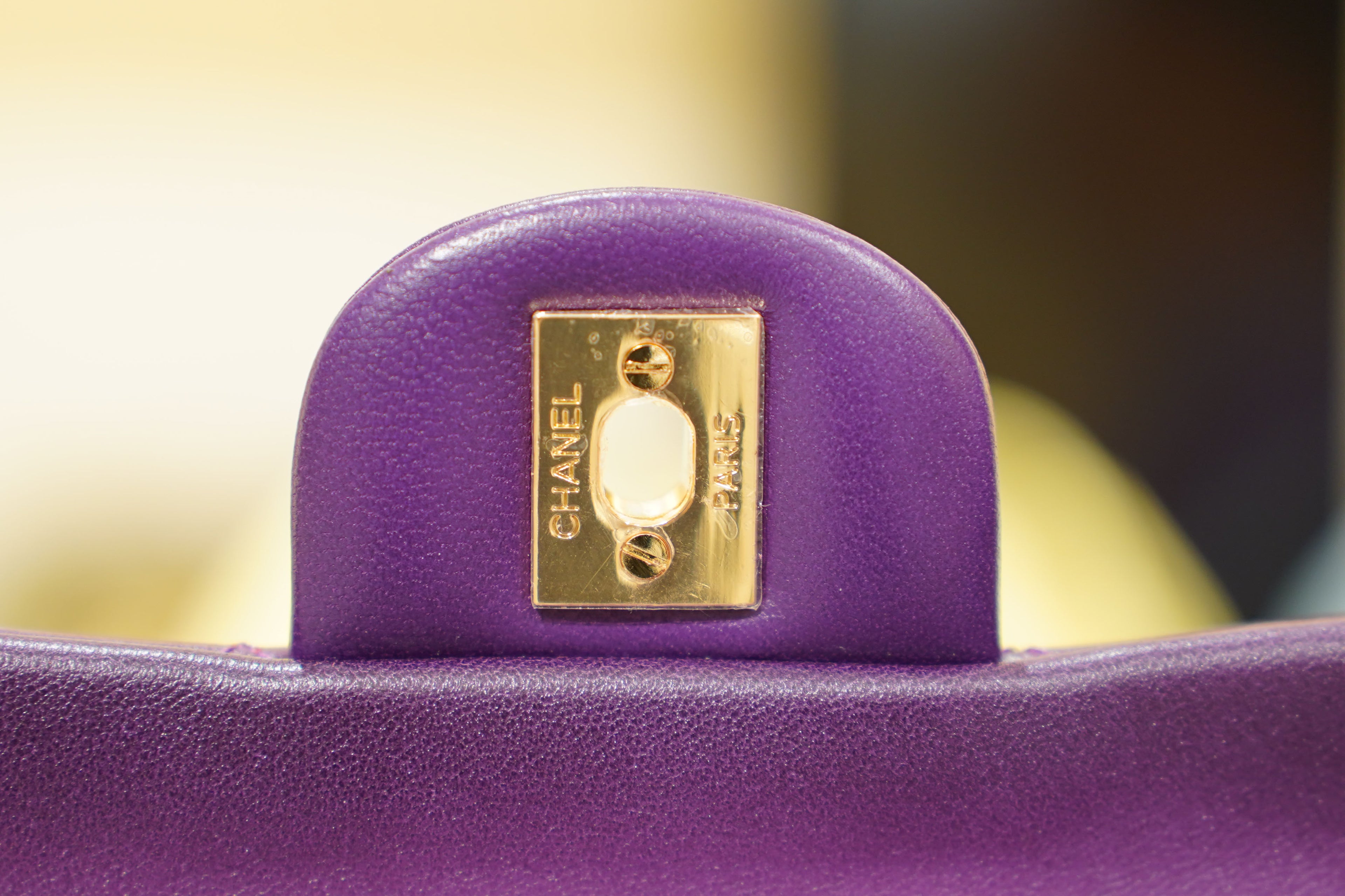 Chanel | Classic Flap Bag – Medium – Lambskin – Purple – Gold Hardware