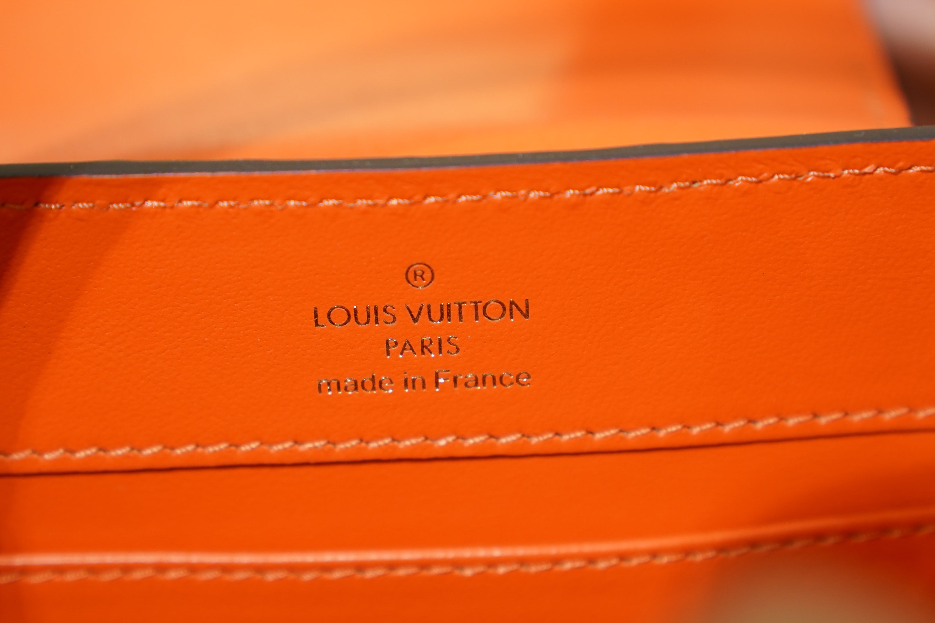 Louis Vuitton | Capucines Medium – Ostrich Leather – Orange – Gold Hardware