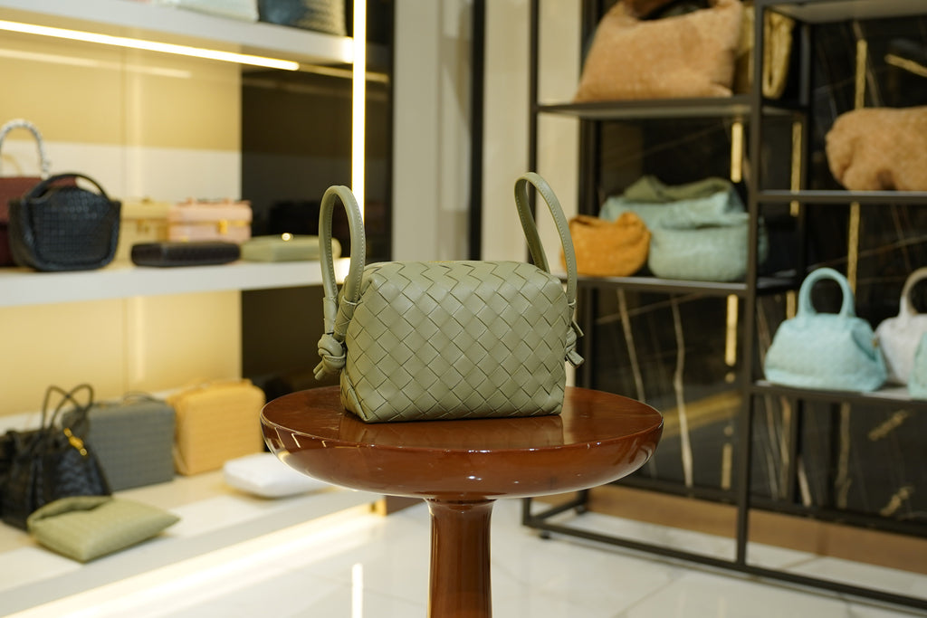 Bottega Veneta | Jodie (Small) – Leather – Verde Oliva – Gold Hardware