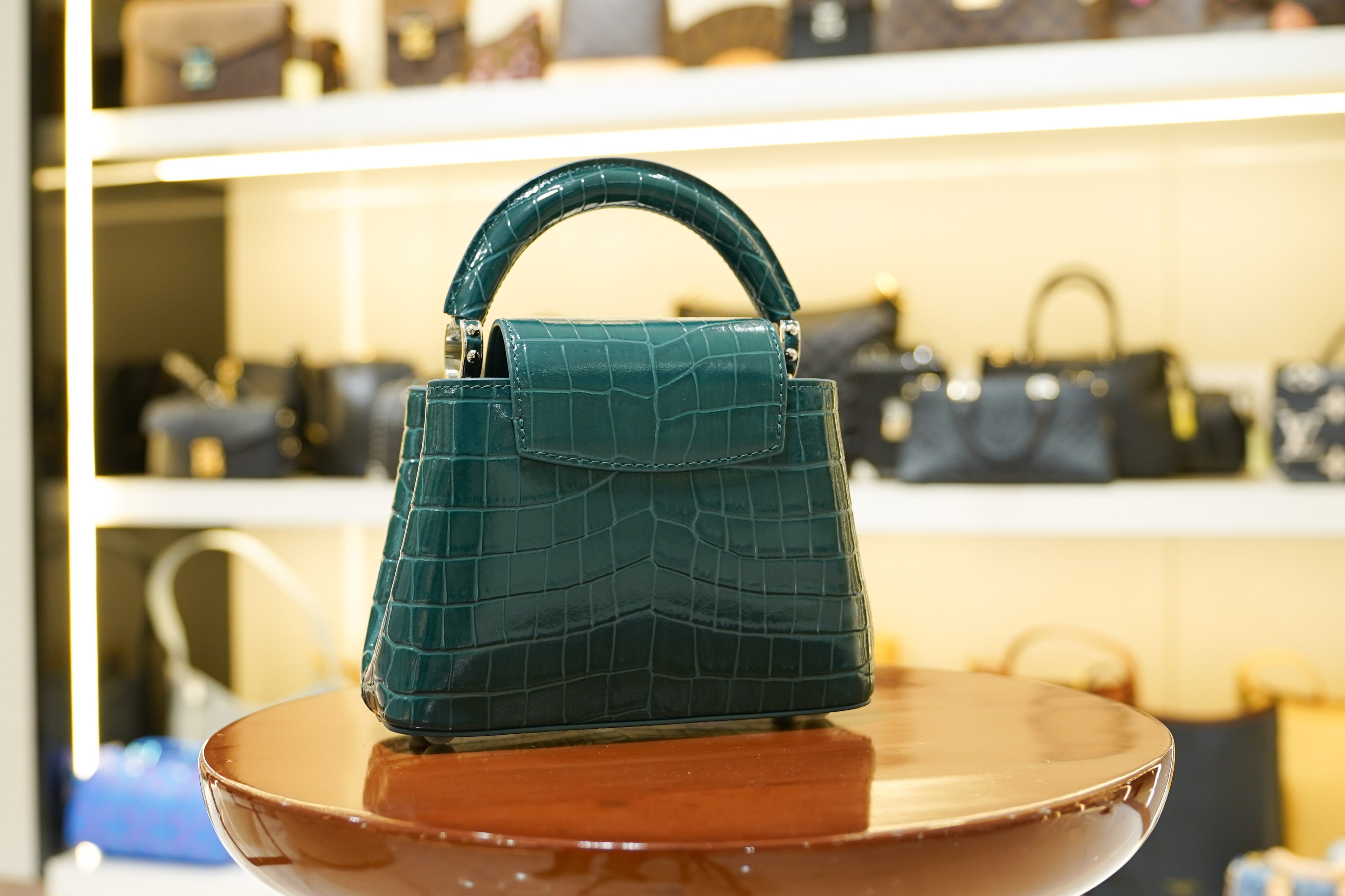 Louis Vuitton | Capucines Medium – Crocodile Leather – Green – Silver Hardware