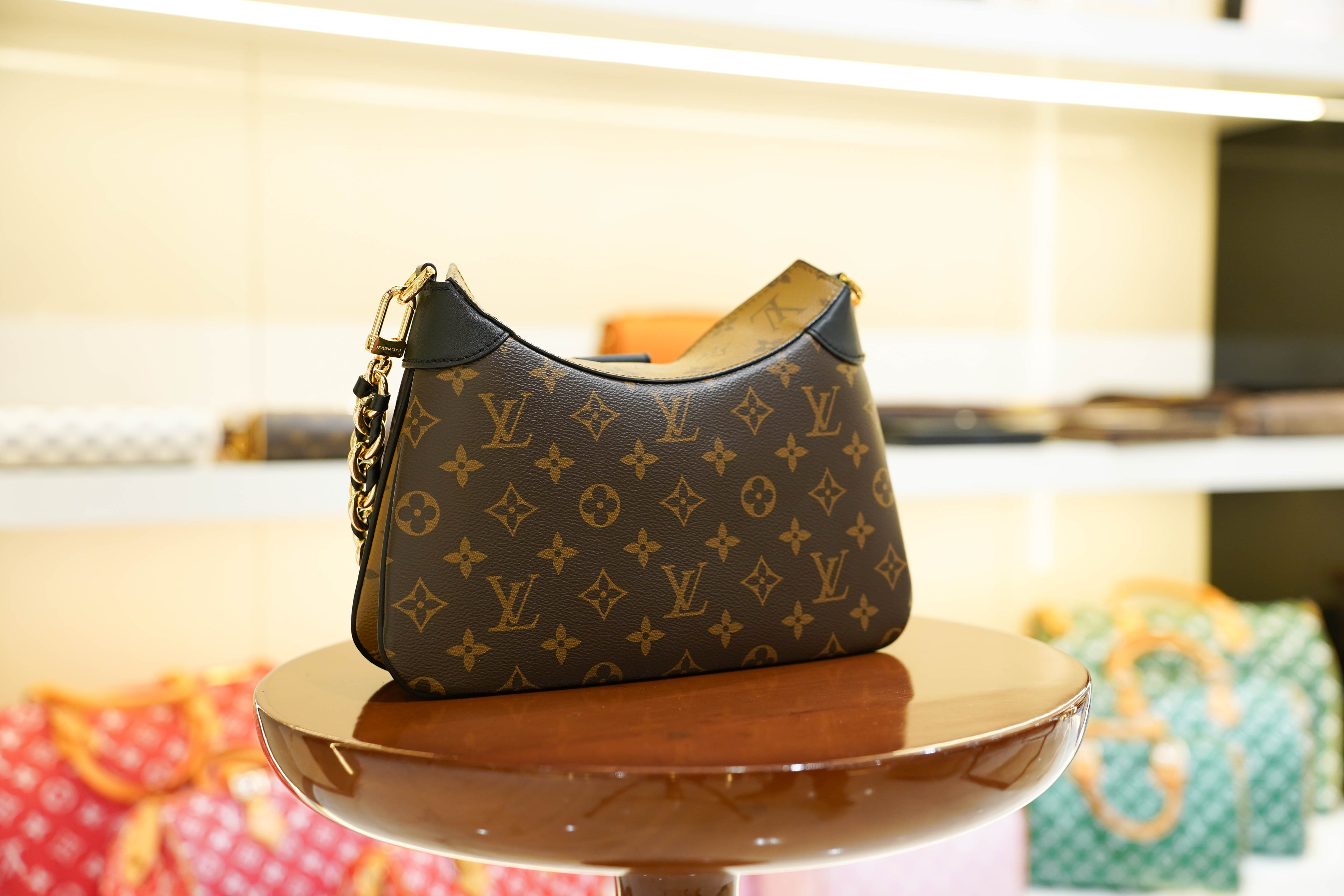 Louis Vuitton | Coussin – Canvas – Brown – Gold Hardware