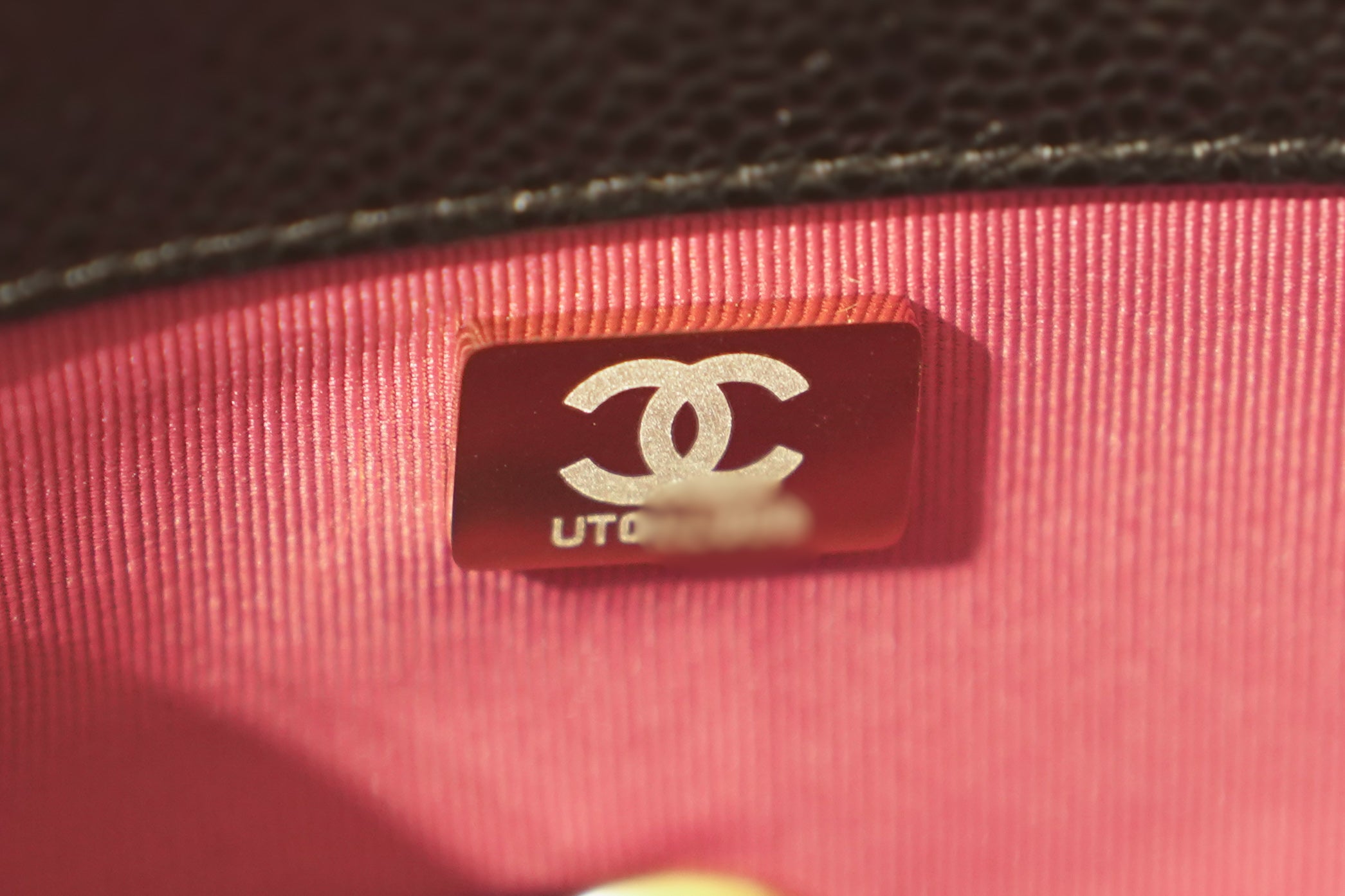 Chanel | Classic Flap Bag Mini – Caviar Leather – Black – Gold Hardware