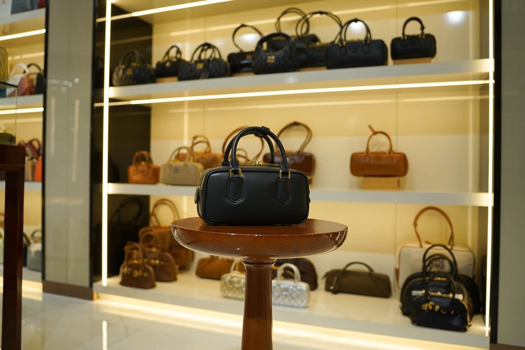 Miu Miu | Arcadie (Medium) – Leather – Black – Gold Hardware