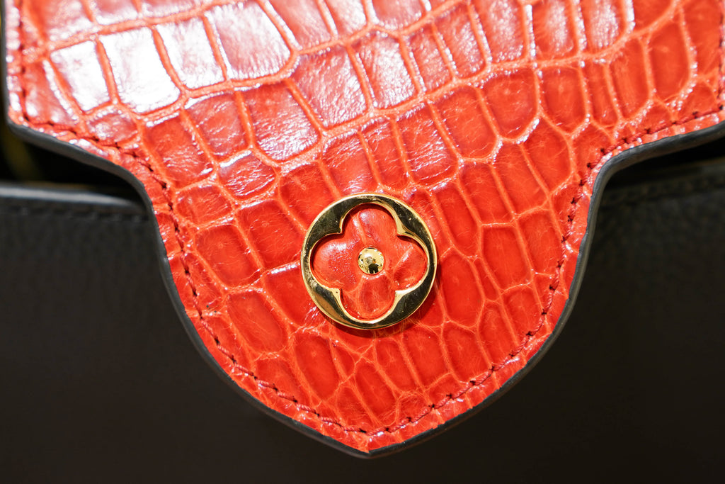 Louis Vuitton | Capucines Medium – Leather – Black – Gold Hardware