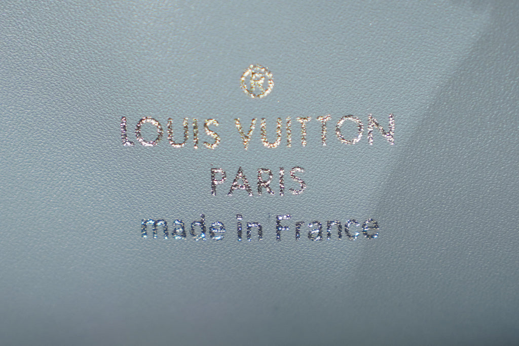 Louis Vuitton | Pouch – Leather – Light Blue – Silver Hardware