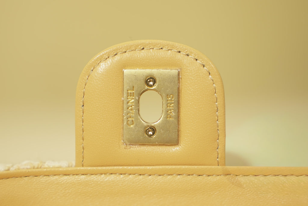 Chanel | Tweed Bag – Tweed – Beige – Gold Hardware