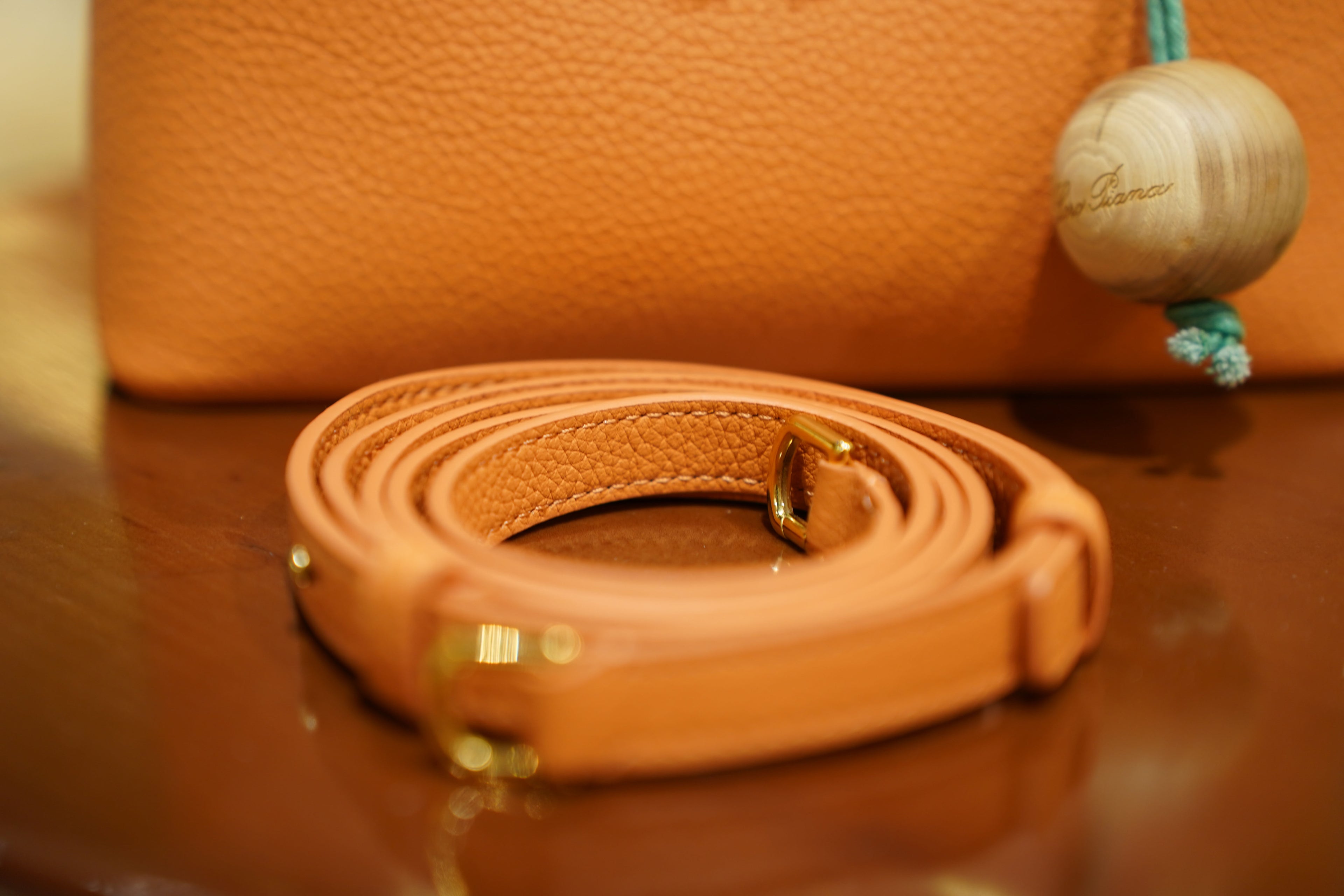 Loro Piana | Extra-Pocket-L19 – Leather – Orange – Gold Hardware
