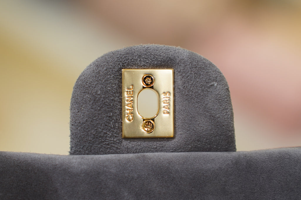 Chanel | Classic Flap Bag – Medium – Suede – Gray – Gold Hardware