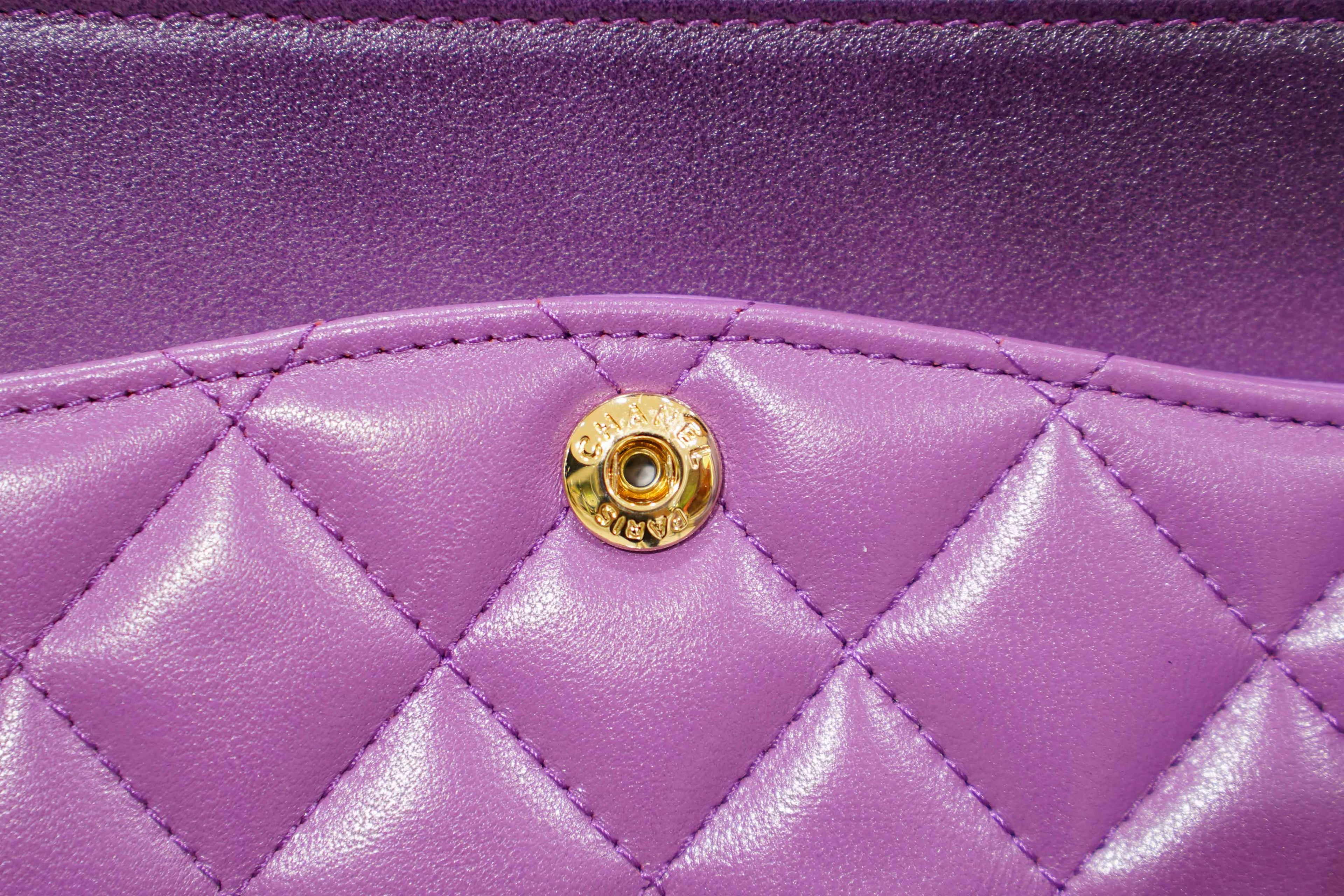 Chanel | Classic Flap Bag – Medium – Lambskin – Purple – Gold Hardware