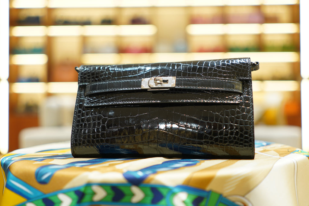 Hermes | Kelly To Go Wallet – Crocodile Leather – Black – Silver Hardware