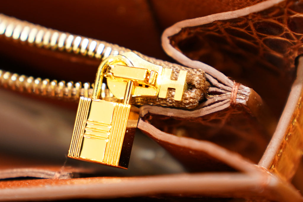 Hermes | Kelly To Go Wallet – Crocodile Leather – Brown – Gold Hardware